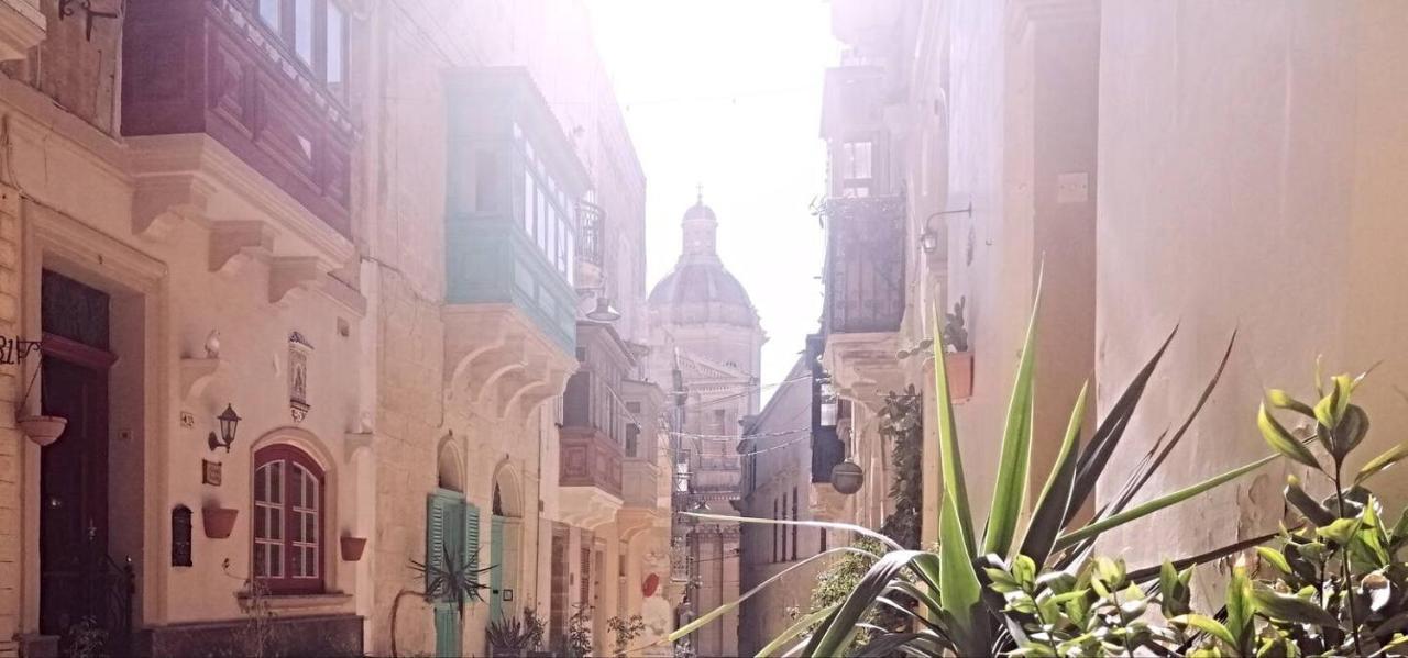 Modern Apt Kalkara Seafront! Exterior photo