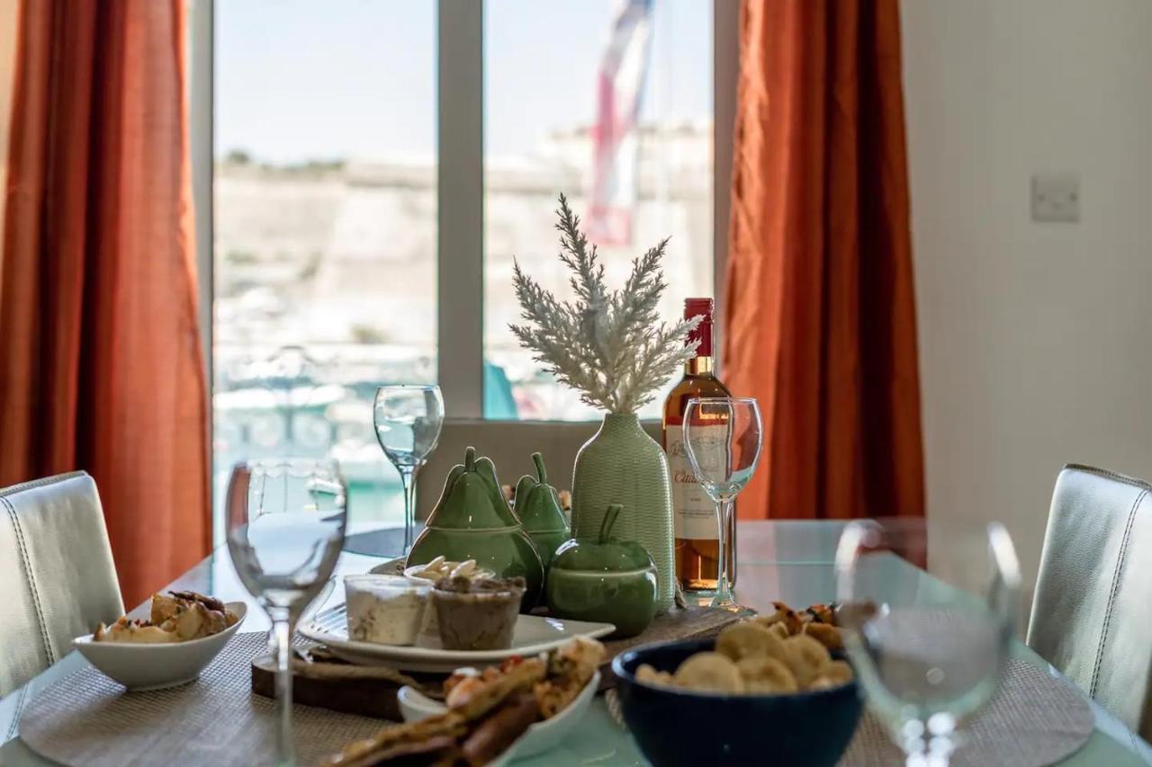 Modern Apt Kalkara Seafront! Exterior photo